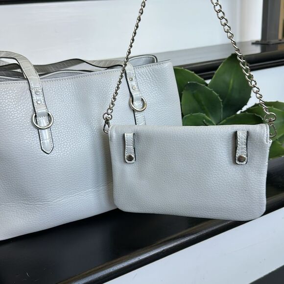 Anne Klein 2-in-1 Shoulder Tote Removable  Clutch Like New Versatile Bag - Picture 8 of 12